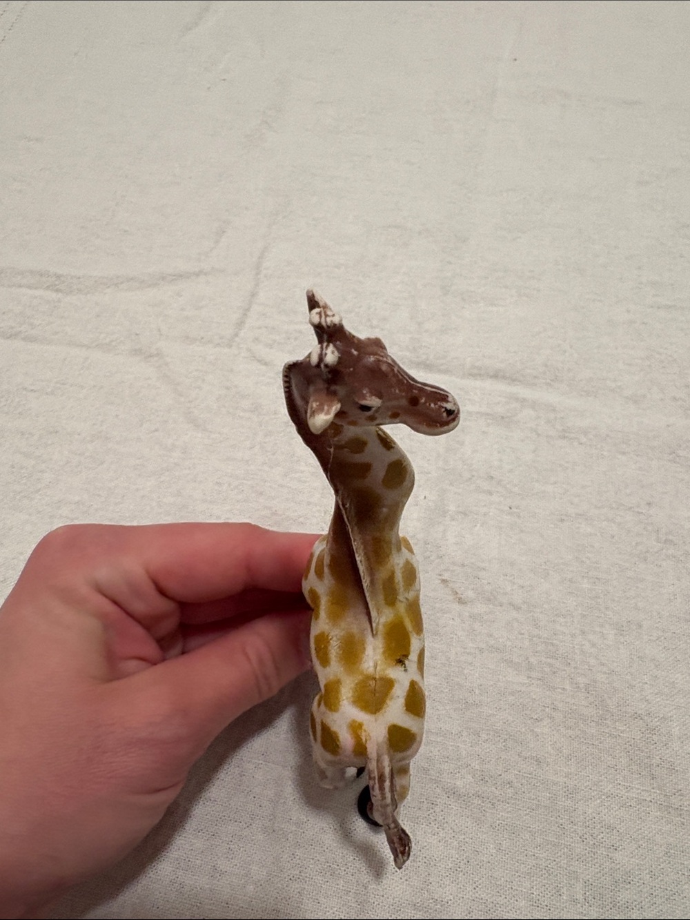 Giraffe Toy - Picture 6 of 8